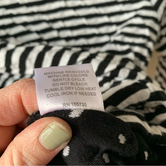 Jane and Delancey Striped long sleeve textured top - Picture 6 of 7